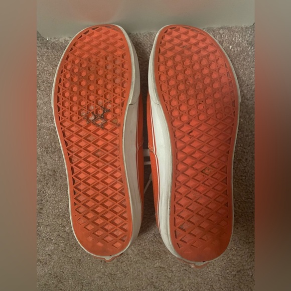 Orange Vans - Picture 5 of 9